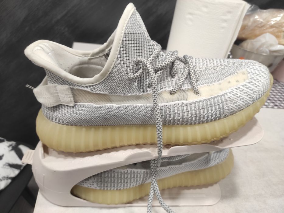 Vând adidași mărime  41