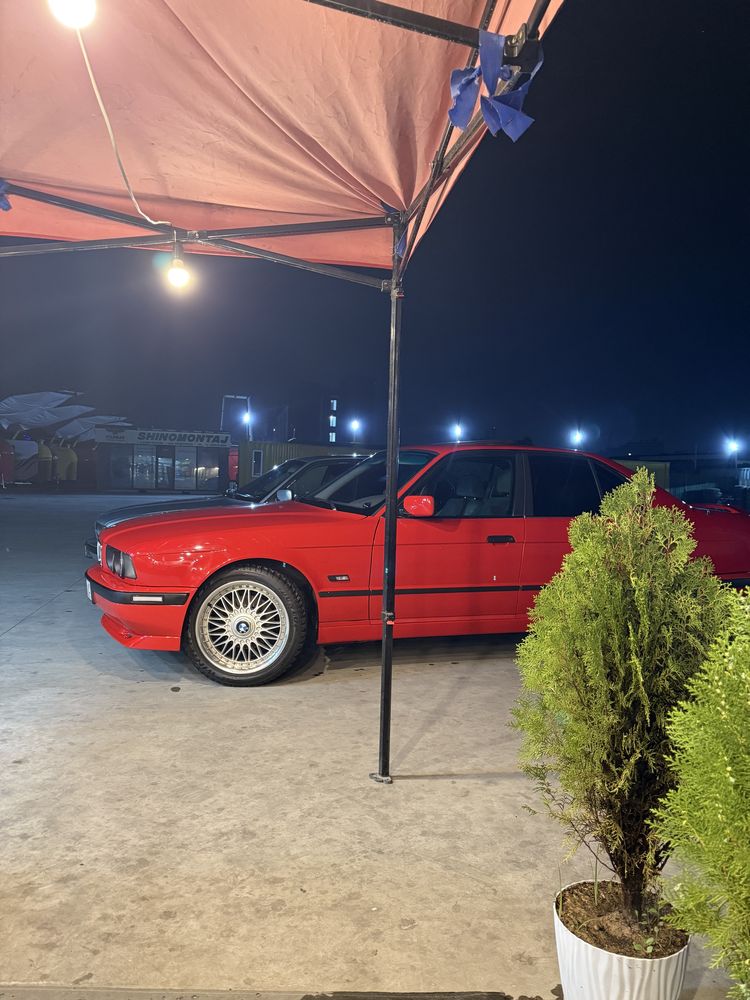 Diska sotiladi r18 raznashiroki