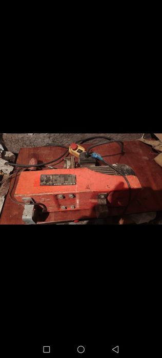 Продам электрическую лебедку (таль)