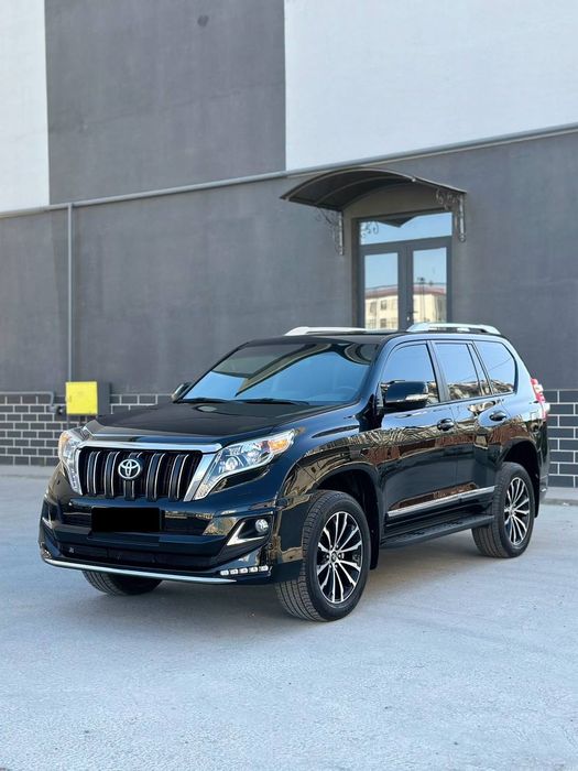 Tayota Land Cruiser Prado 150