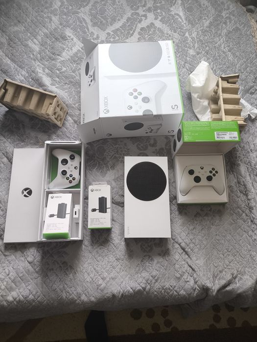 Продам xbox series s