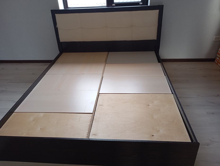 Кровать с шкафом