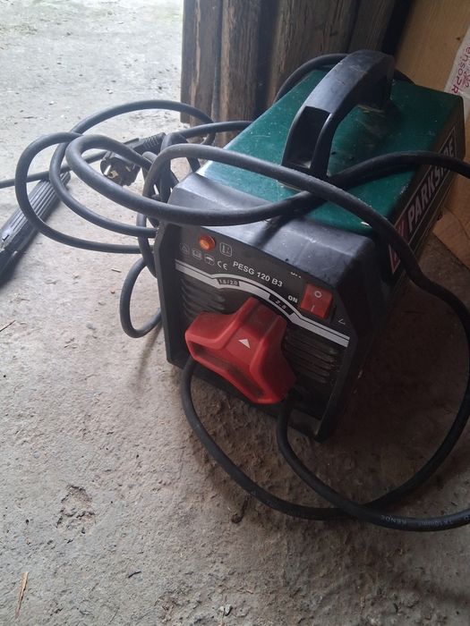 Vând: picamare,aparate de sudura și cositura electrica