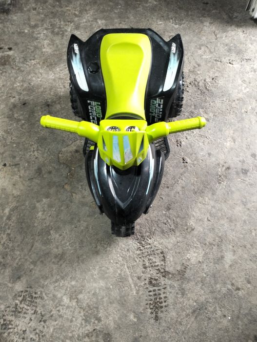 Motocicleta electrica pt copiii