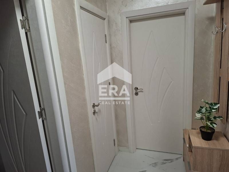 Дава се под наем Двустаен апартамент в Плевен, Широк център - 54 кв.м за 348.84 € - Снимка #4