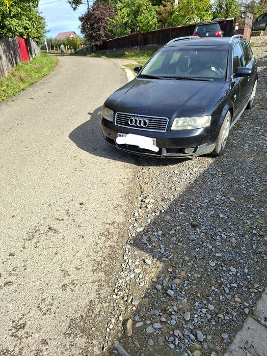 Vând Audi a4 b6 in stare bună de funcționare.