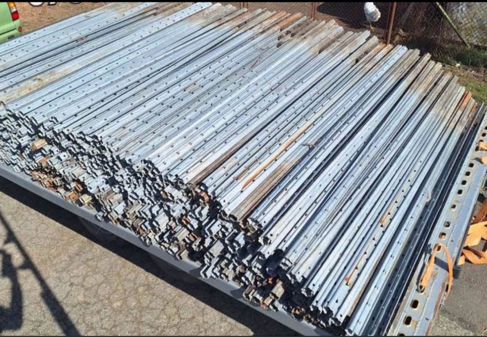 Vand spaleri zincati