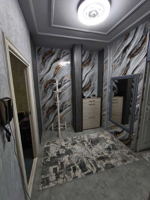 Продается 2/4/5 квартира  м. Беруний, Госстандарт