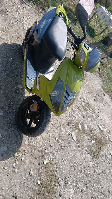 Vand scuter 49cc