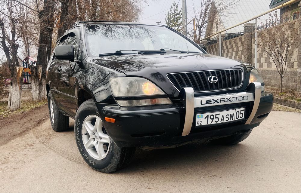 Rx 300  в хорошем состоянии