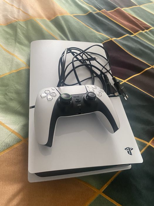 Vand playstation 5 Slim 1 an garantie