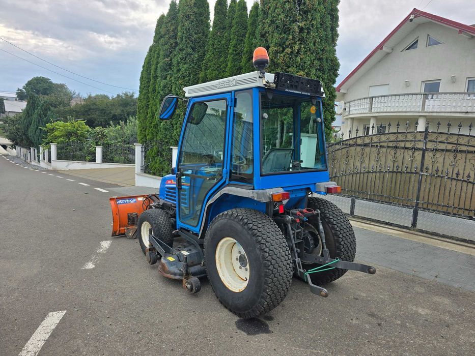 Tractor ISEKI 330 4x4
