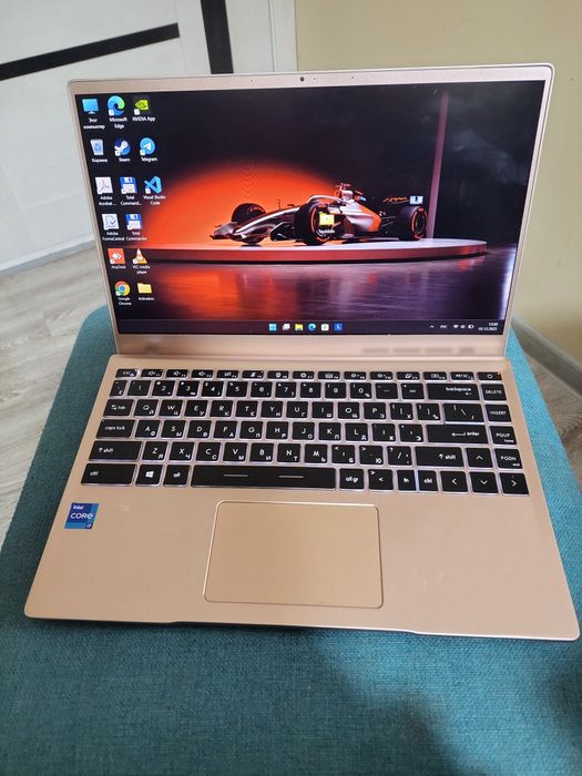 MSI Modern 14 i7 11-avlod