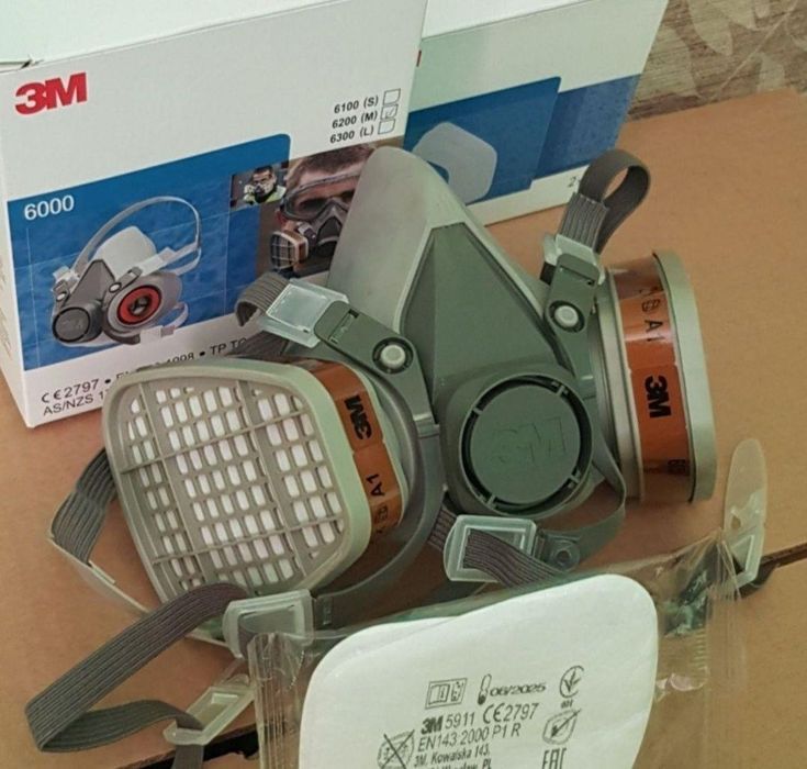 Masca de protectie 3M,  praf fum gaze chimicale lacuri vopsele mirosur