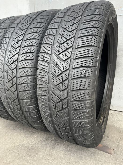 4 бр. зимни гуми 225/55/19 Pirelli DOT 2316 5-6 mm