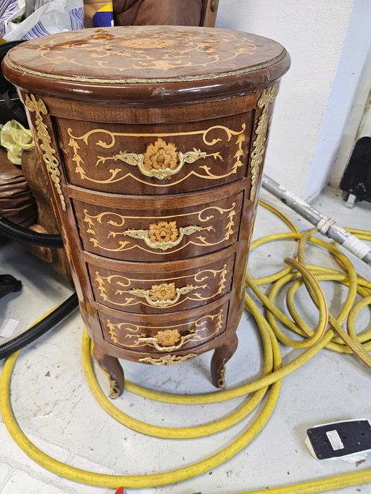 Комод, дървен, стил Луи 15, изключително запазен
