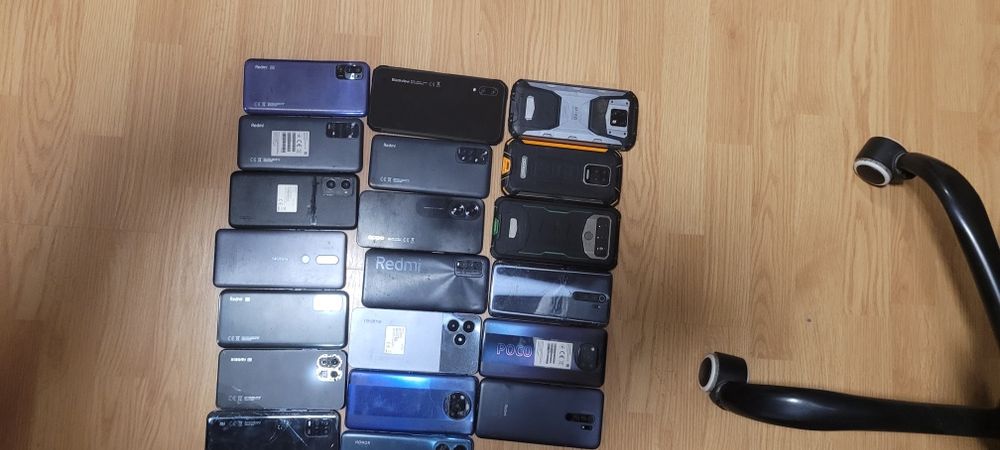 Telefoane pentru piese sau reparat