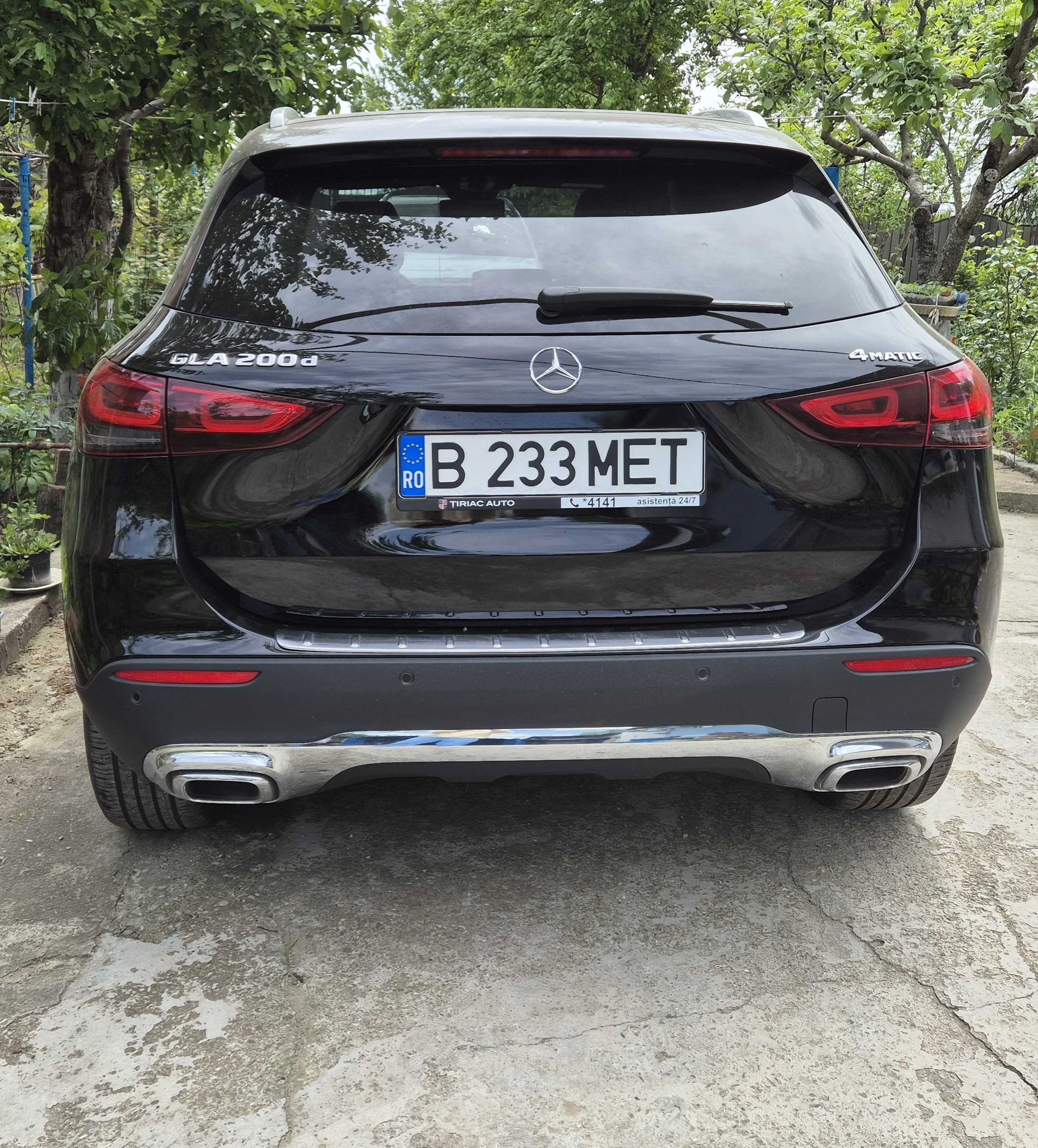 MERCEDES-BENZ GLA 200 D 4MATIC Aut.- UNIC proprietar