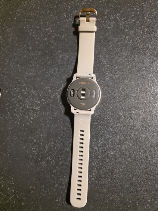 Vând smartwatch Garmin Venu