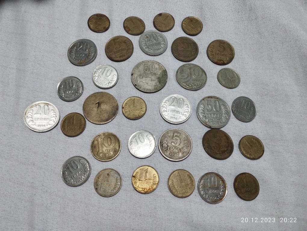 Срочно продам коллекцию монет копейка тийн старая монета тенгеге