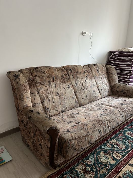 Диван, 2 кресло.