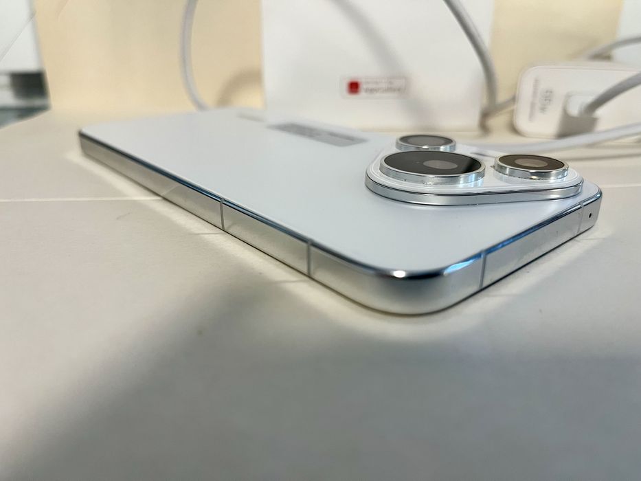 HUAWEI PURA 70  като нов