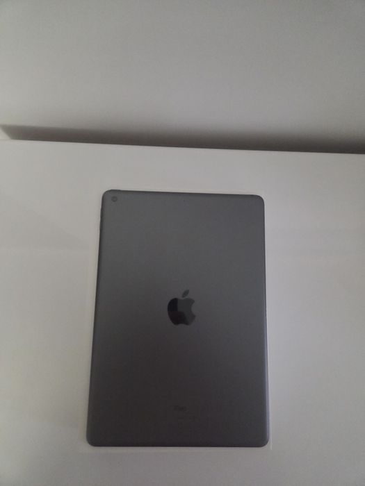 Ipad 9th Generation + Stylus pen