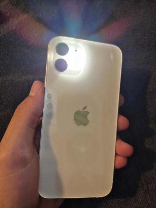iPhone 12 White 128GB - Отличен