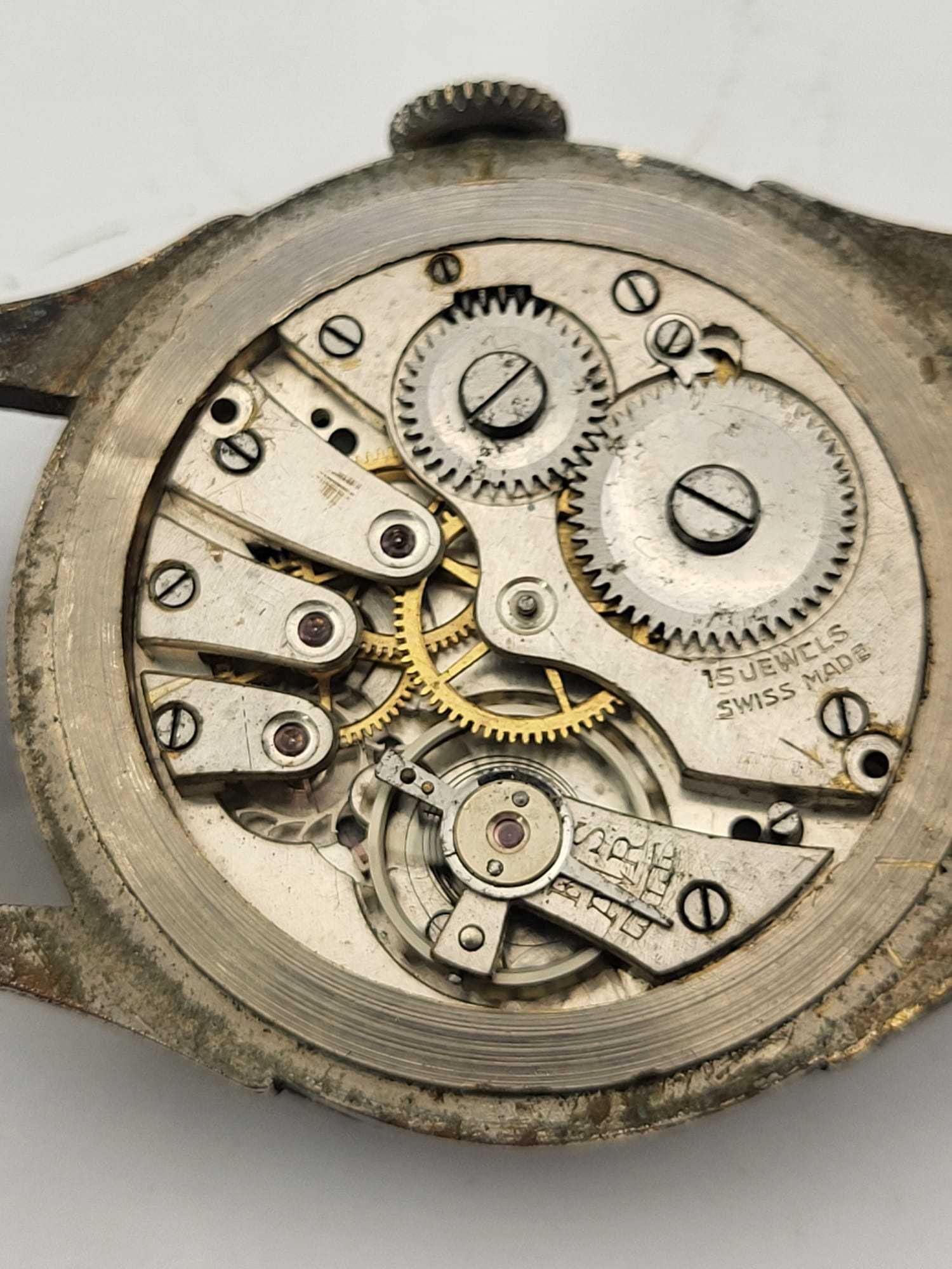 Buren 15 Jewels Swiss Made 35mm Functional