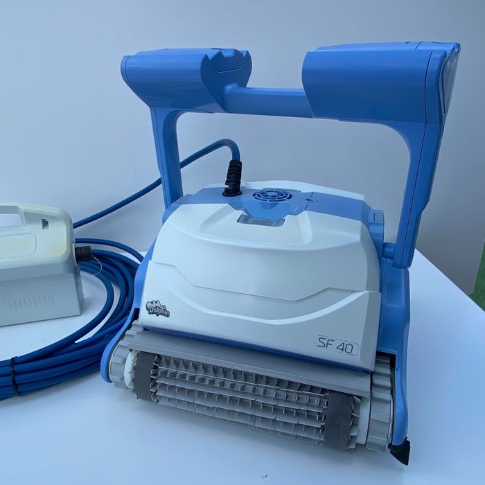 Robot de piscină Dolphin Maytronics F40