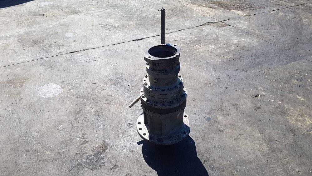 Reductor rotire hidromotor rotire excavator Komatsu PC200 , PC210 - 6K