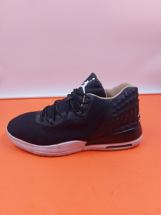 Jordan Academy Black  номер 47.5 Оригинални мъжки кецове