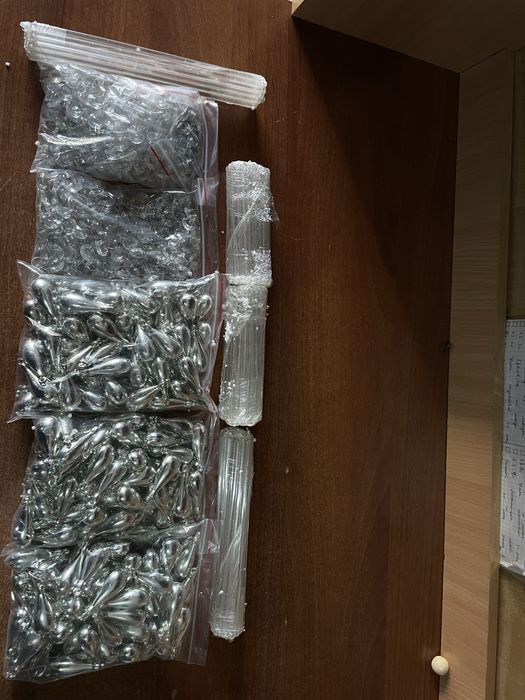 Срочна прадается новая люстра