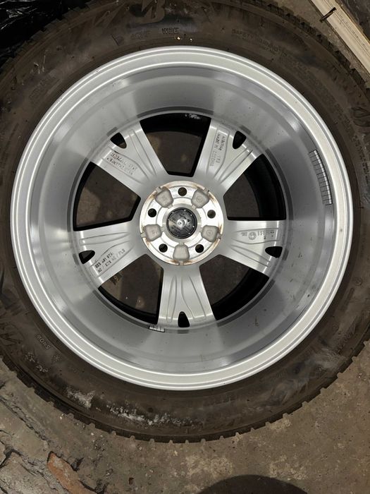 Джанти с гуми 205/55/R17 - Шкода Октавия IV