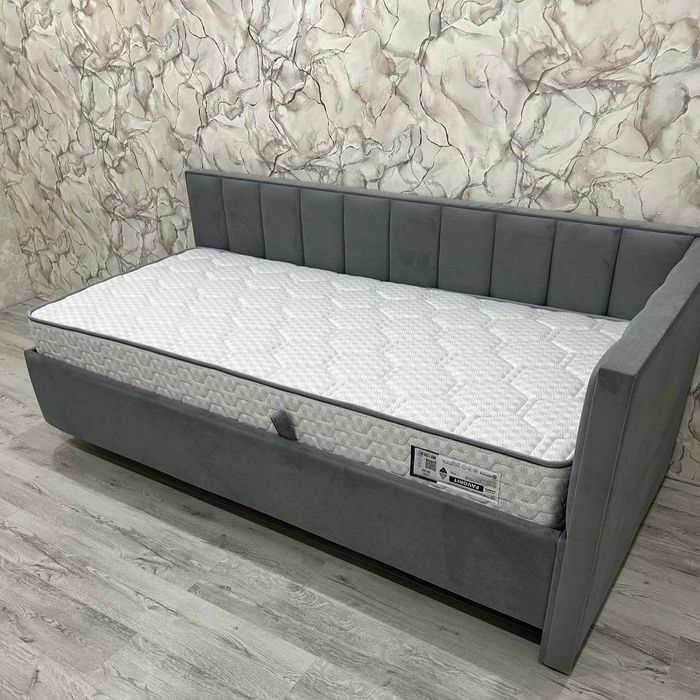 Детская - подростковая мягкая кровать