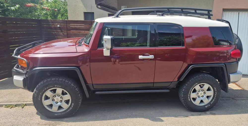 Toyota FJ FJ Cruiser / importata NOUA / al 2-lea proprietar/ Service doar Toyota