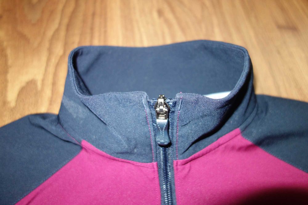 Bluza trening prezentare  Aston Villa visinie Under Armour Marimea S