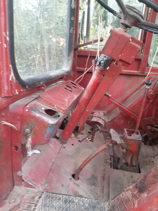 25 traktor sotiladi