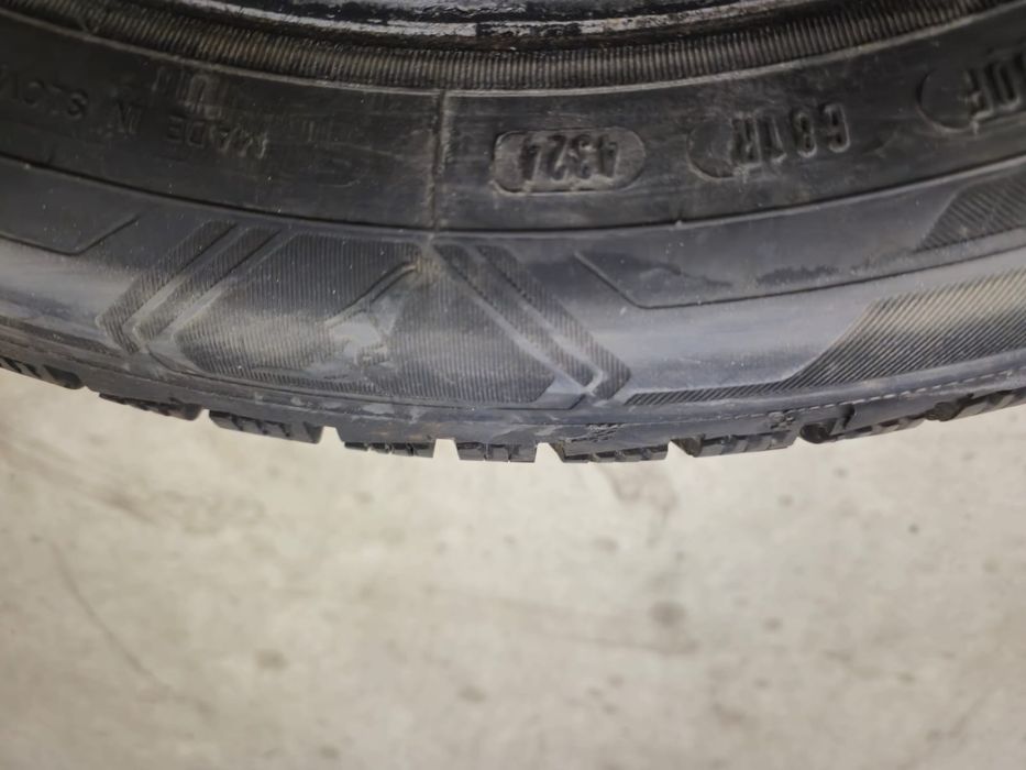 1 anvelopa iarna Goodyear 205 55 16  DOT 2024