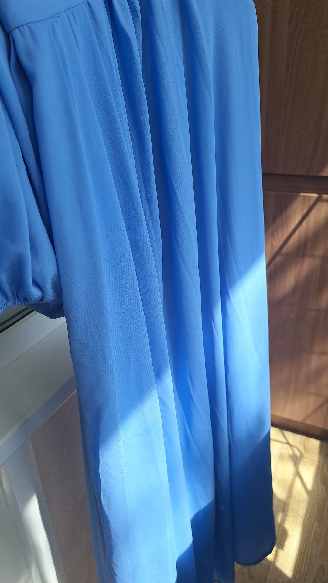 Продам платье нежно голубого цвета  на выпускной