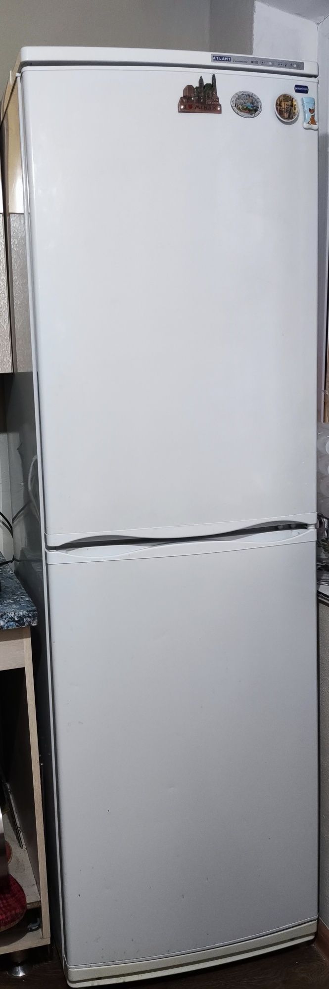 Продается холодильник с морозильной камеры