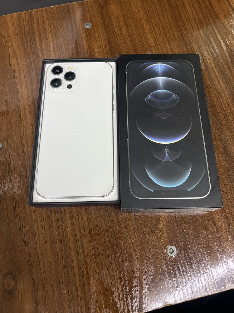 Iphone 12 pro max LL/A 80% ideal