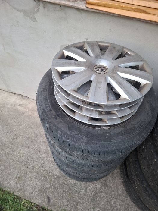Anvelope iarna sharan cu jante R 16