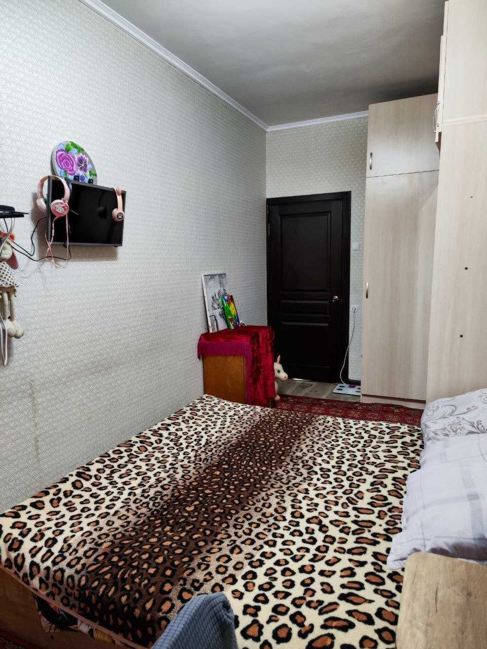 СРОЧНО !!! Продается квартира в Яшнабаде 2/3/4 (50 кв/м ) Авиасозлар 3