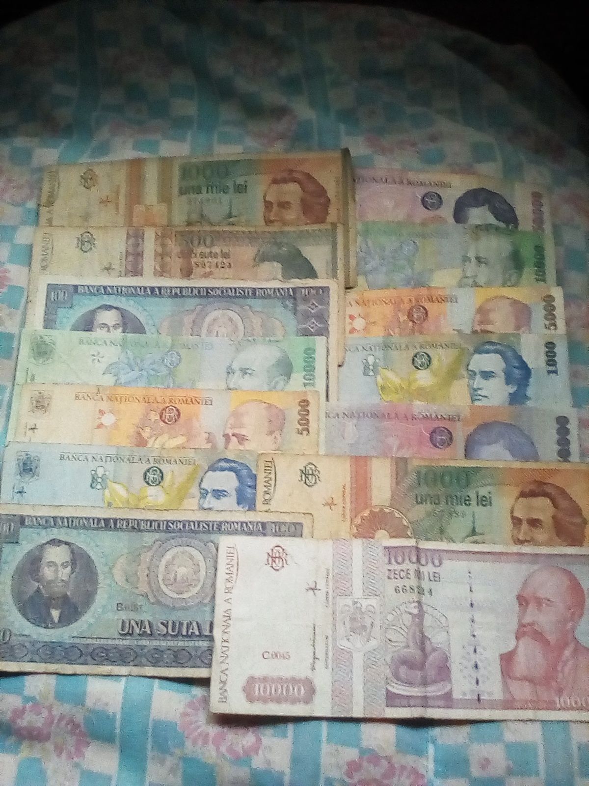 Vând bancnote românești