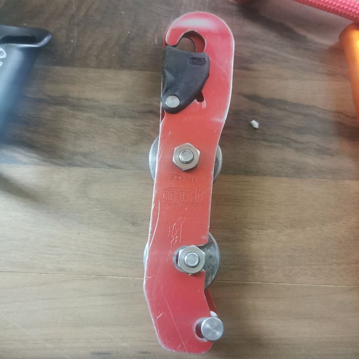 Echipament speologie, alpinism