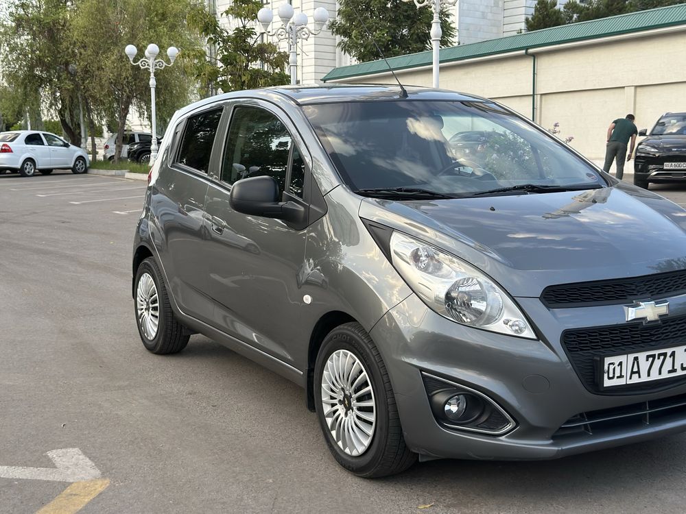 spark sotiladi 2017 yil 125000 km
