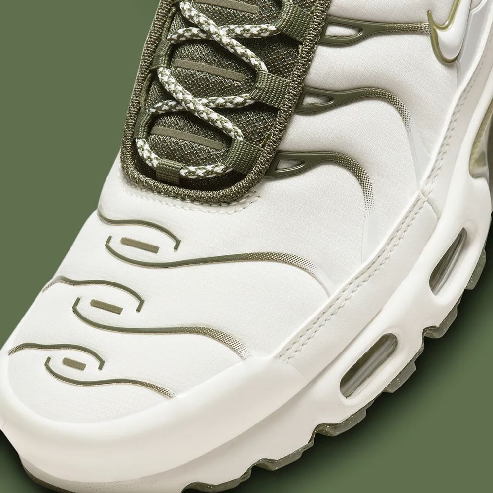 NIKE AIR MAX TN ‘Light Bone / Olive’
