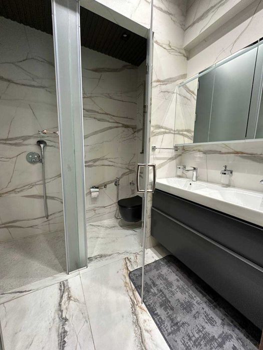 Срочно продам 2х комнатную квартиру на MIRABAD AVENUE, 1 линия
