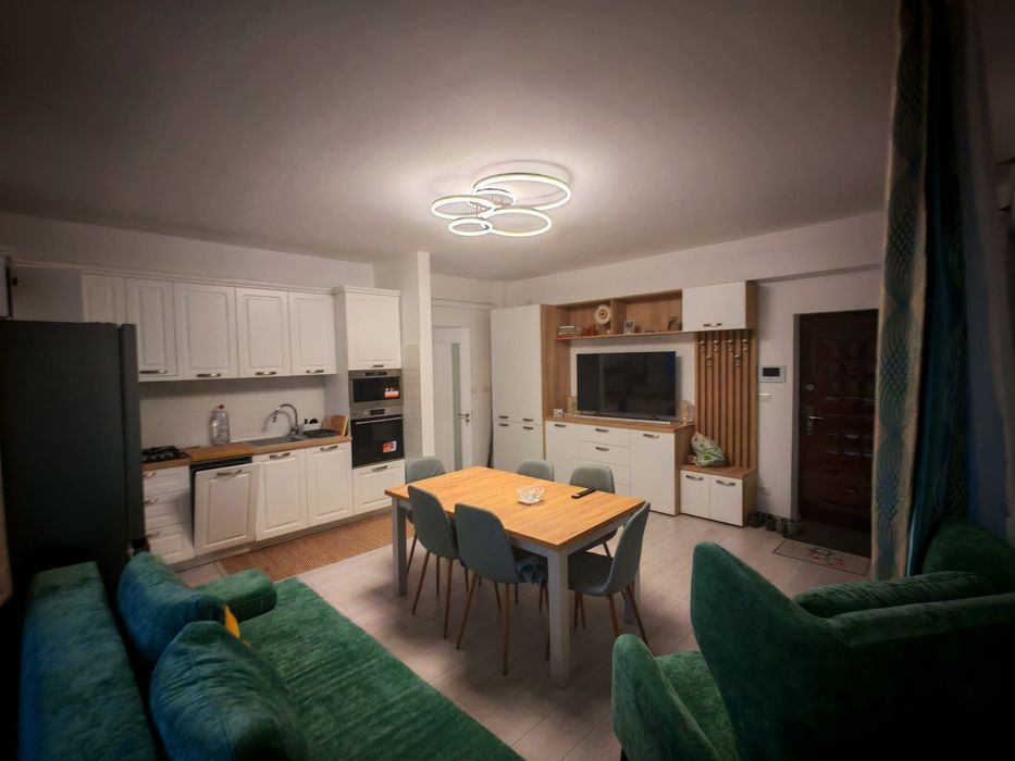 Apartament 3 camere  in vila